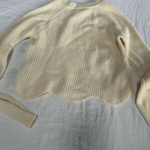 Aritzia Wilfred Cream Ribbed Women's Sweater